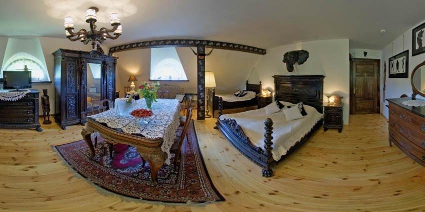 Dwor Chotynia Hotel Room photo